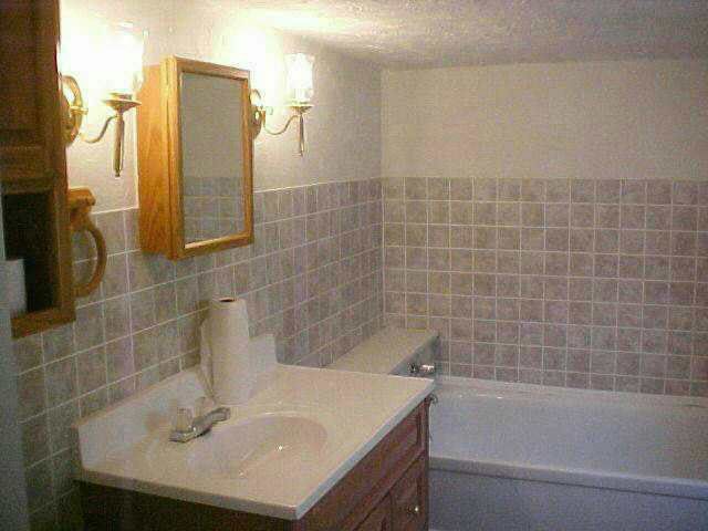 721 S Gordon, Wichita, KS 67213