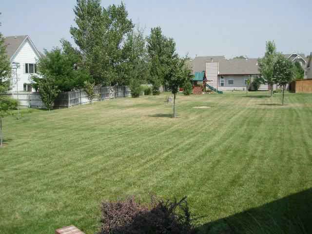 1412 Northpointe Ct, Andover, KS 67002