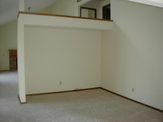 6905 E 35th St North, Wichita, KS 67226