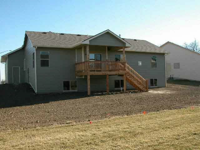 107 N Turnberry St, Wichita, KS 67230