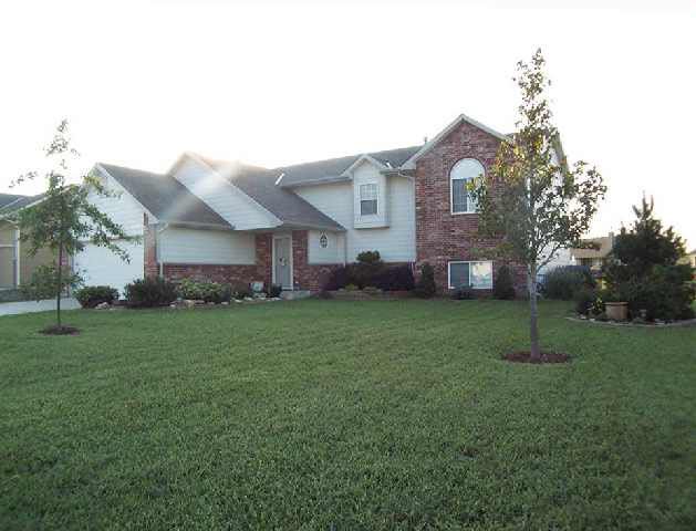 1809 Columbine, Andover, KS 67002