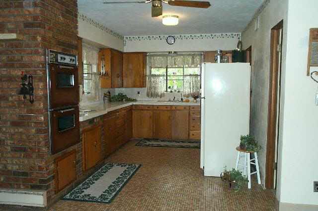 511 56th St So, Wichita, KS 67216