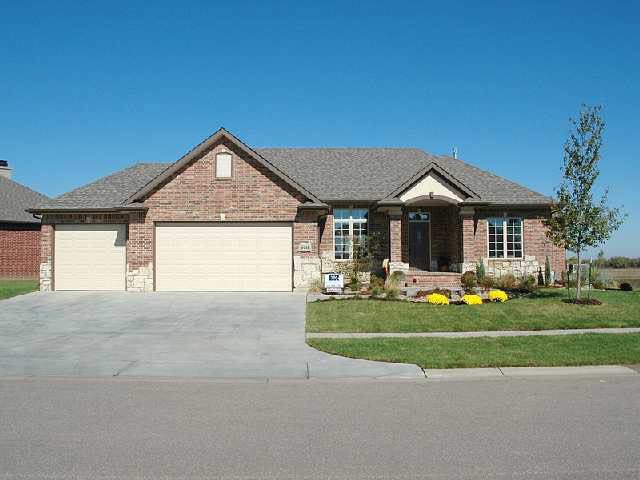 3018 Bayview, Wichita, KS 67204