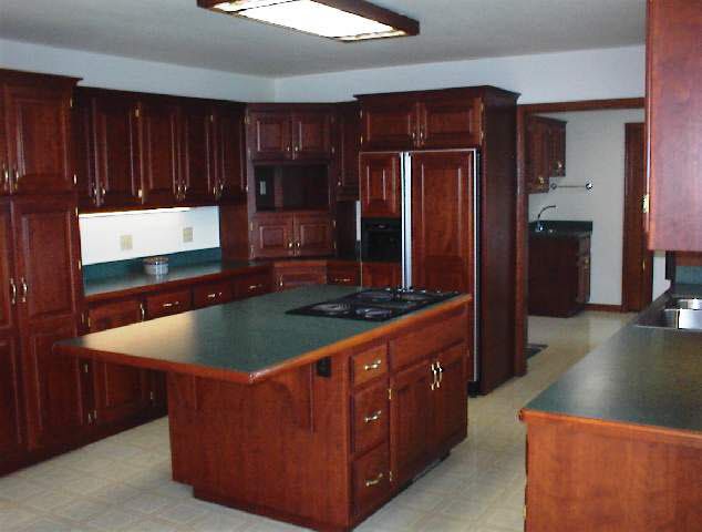 32417 P Rd, Holton, KS 66550