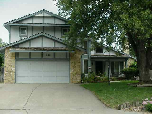 206 N Brook Forest, Derby, KS 67037