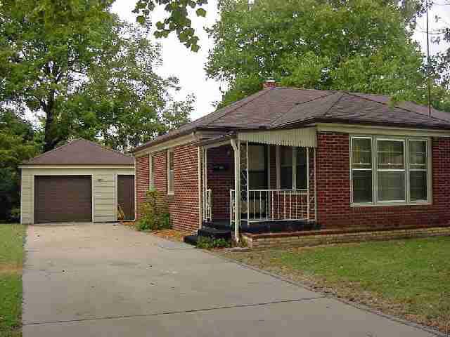 2836 E Mt Vernon, Wichita, KS 67211