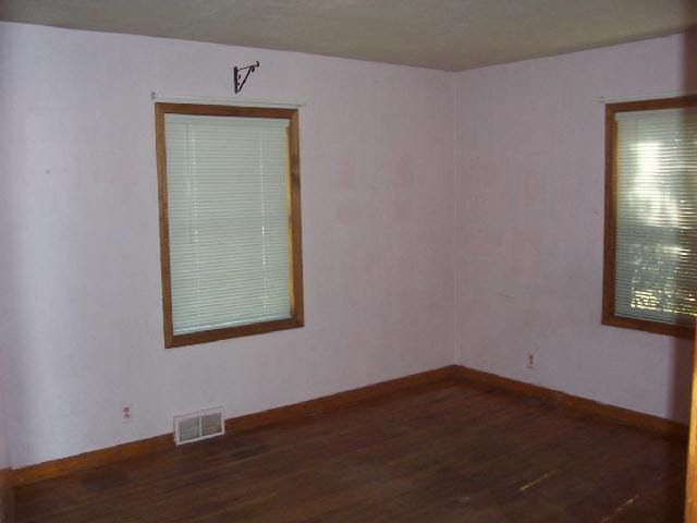 929 N Doris, Wichita, KS 67212