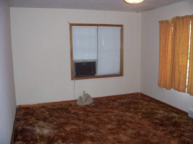 929 N Doris, Wichita, KS 67212