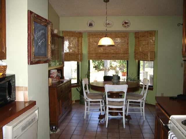 735 Wendy Kay Ln, Mulvane, KS 67110