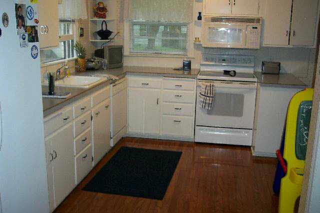 1330 Amidon, Wichita, KS 67203