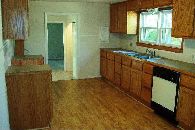 11326 E Douglas, Wichita, KS 67230