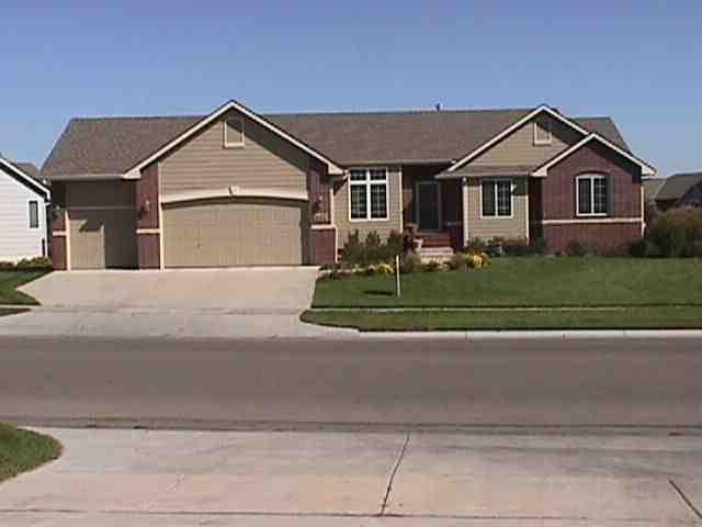3134 N Tee Time, Wichita, KS 67205