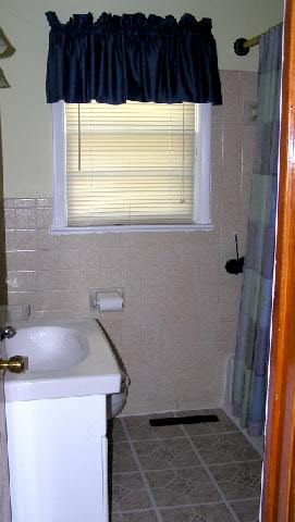 915 N El Paso, Derby, KS 67037