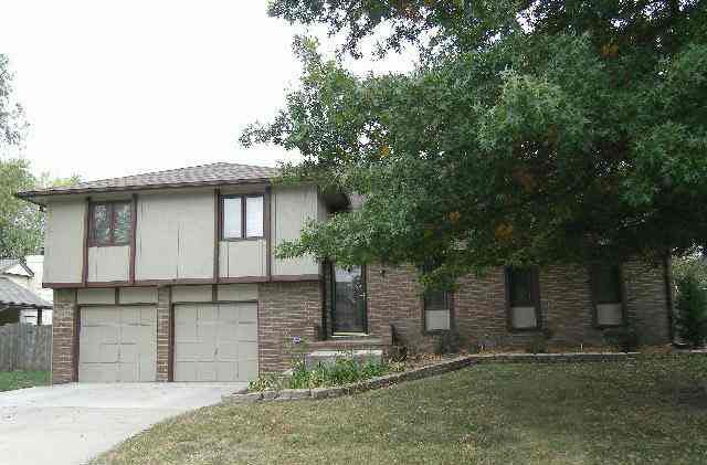 1500 E Carolyn, Derby, KS 67037