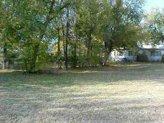 634 N Bebe, Wichita, KS 67212