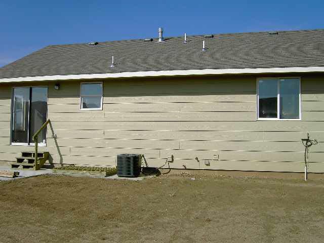 1221 E Red River Dr, Clearwater, KS 67026