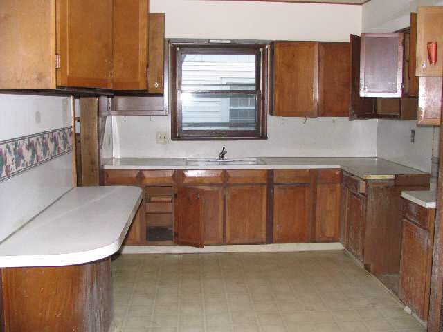 5011 E Elm, Wichita, KS 67208