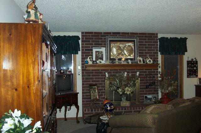 913 Honeybrook, Derby, KS 67037