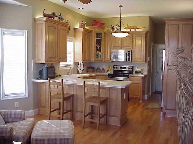 1714 Split Rail St, Wichita, KS 67230