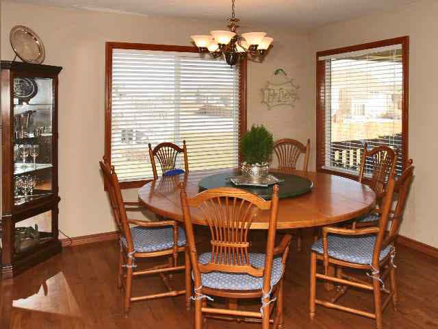 621 W Douglas Ave, Andover, KS 67002