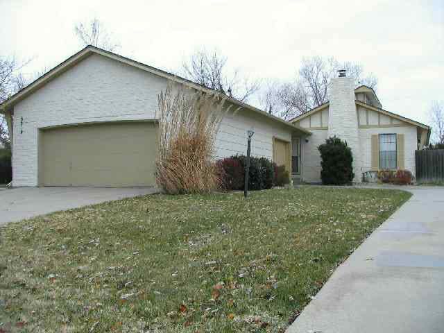 6512 Rodeo, Bel Aire, KS 67226