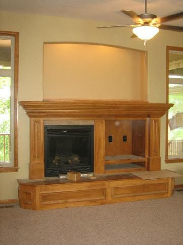 901 Bel Arbor, Derby, KS 67037