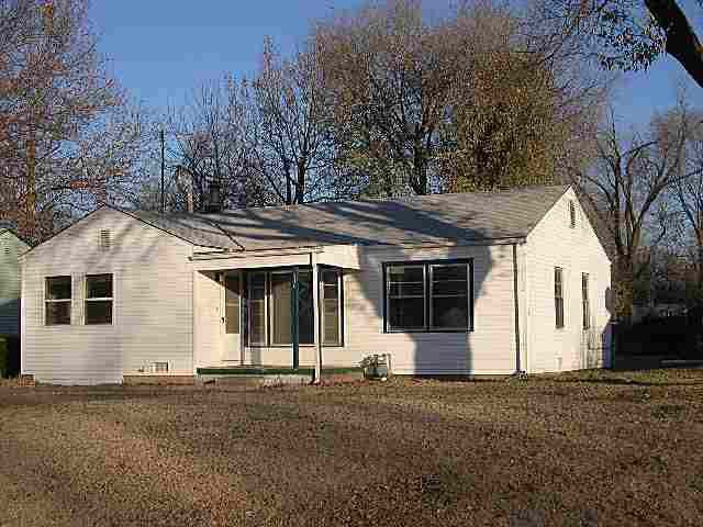 210 E Miller, Mulvane, KS 67110