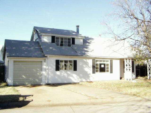 305 E 17th, Wellington, KS 67152