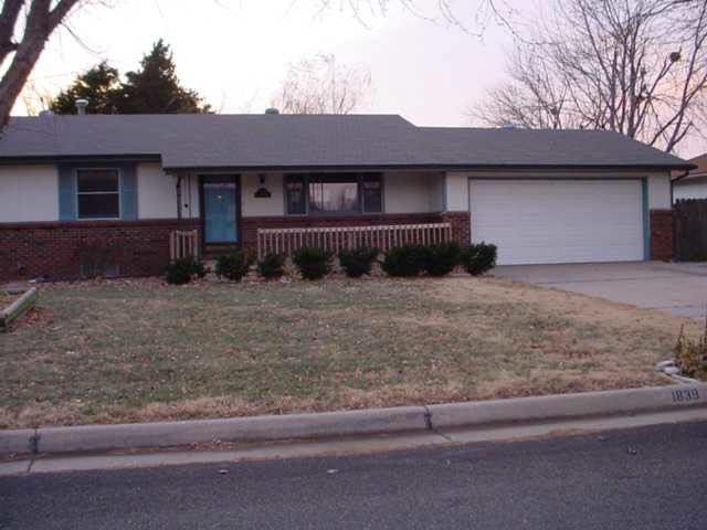 1839 N Robin Rd, Wichita, KS 67212