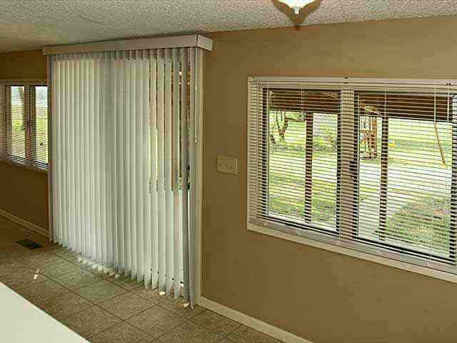 1431 E 119th St South, Mulvane, KS 67110