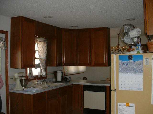 1045 Acadia, Wichita, KS 67212