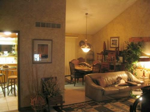 918 Maplewood, Andover, KS 67002