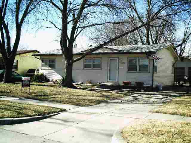 3329 S Everett, Wichita, KS 67207