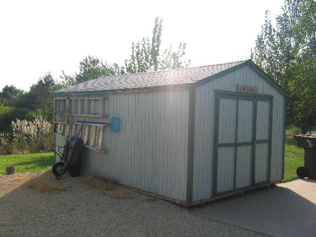 421 E Kirby, Haysville, KS 67060