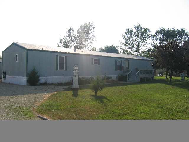 421 E Kirby, Haysville, KS 67060