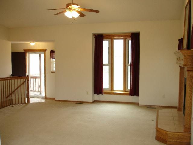 2015 E Saint Andrew St, Goddard, KS 67052