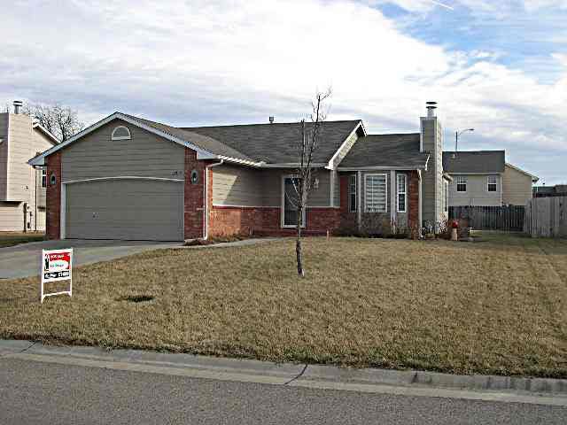 1604 Prairie Run Cir, Mulvane, KS 67110