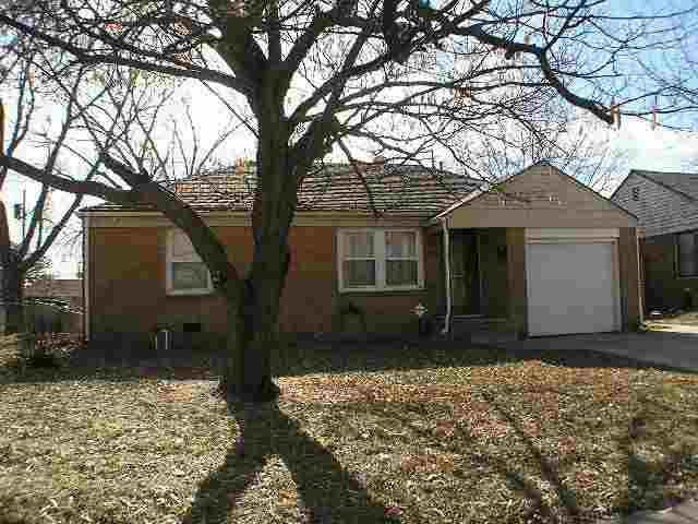 7013 E Gilbert, Wichita, KS 67207