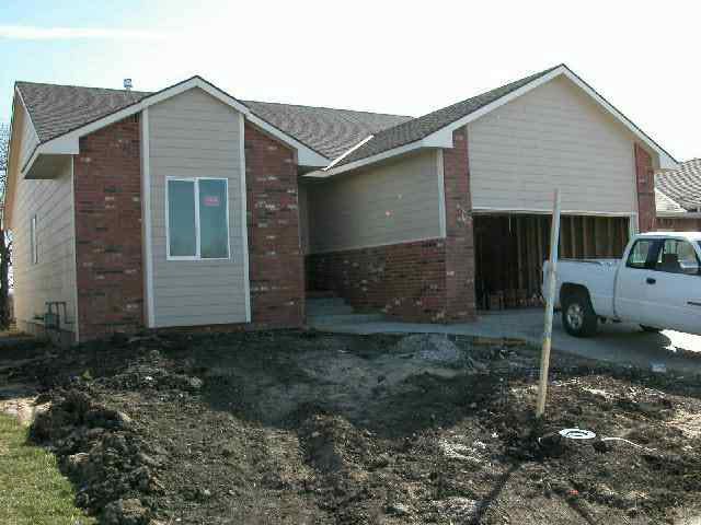 13813 E Whitewood, Wichita, KS 67230