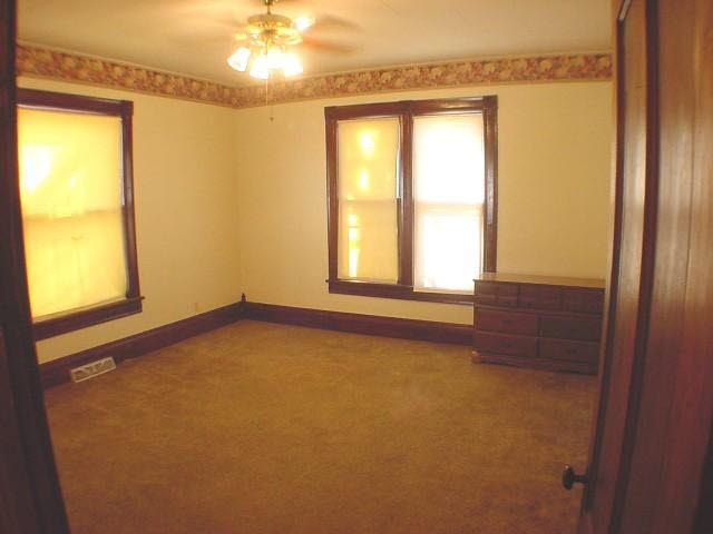 303 N Elm, Newton, KS 67114