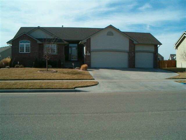 233 Onewood, Andover, KS 67002