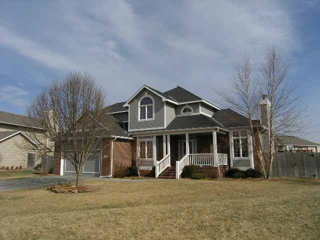 150 Birch Ct, Andover, KS 67002