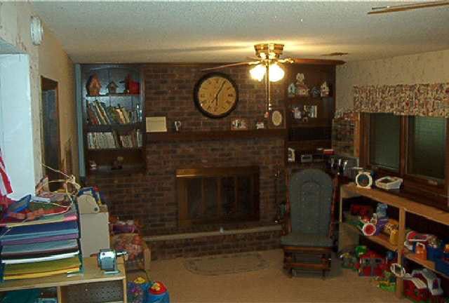 937 N Beaver Trail Rd, Derby, KS 67037