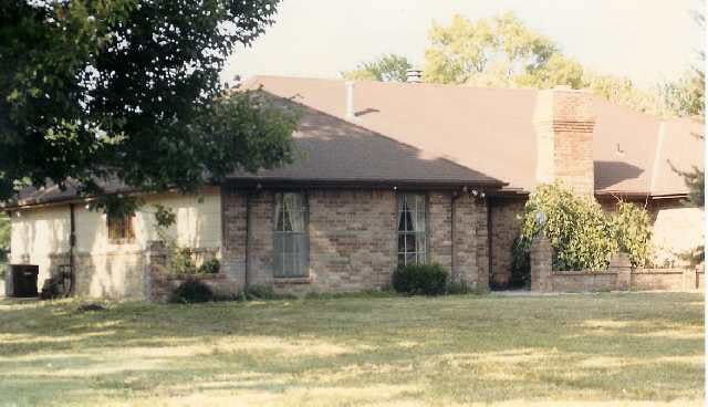 412 Stanton Rd, Andover, KS 67002