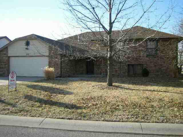 1501 E Warren Ave, Derby, KS 67037