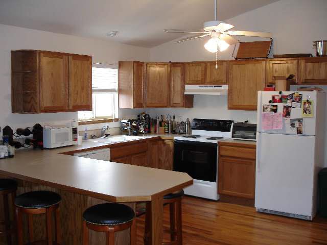 5127 E 49th N, Bel Aire, KS 67220