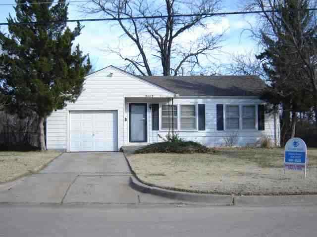 5803 E Skinner St, Wichita, KS 67218