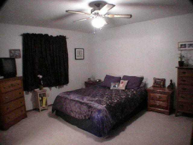5930 E 41st St, Bel Aire, KS 67220