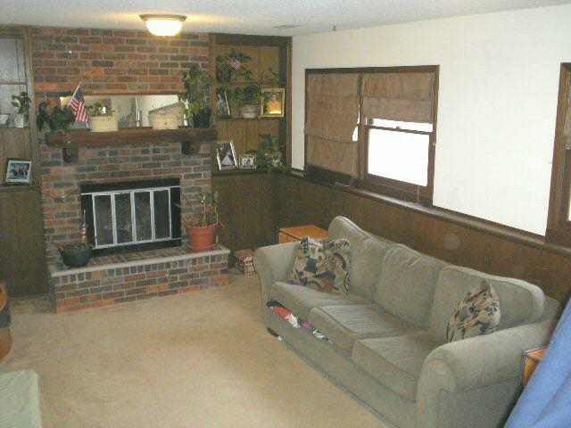 1612 Derby Hills, Derby, KS 67037