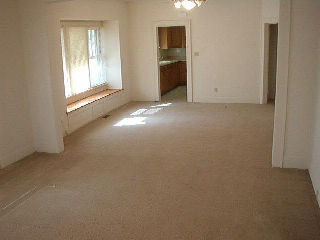 812 E 7th, Winfield, KS 67156